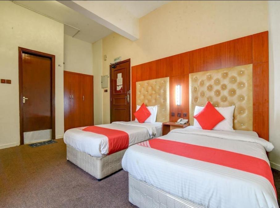 Parasol Hotel Dubai Esterno foto